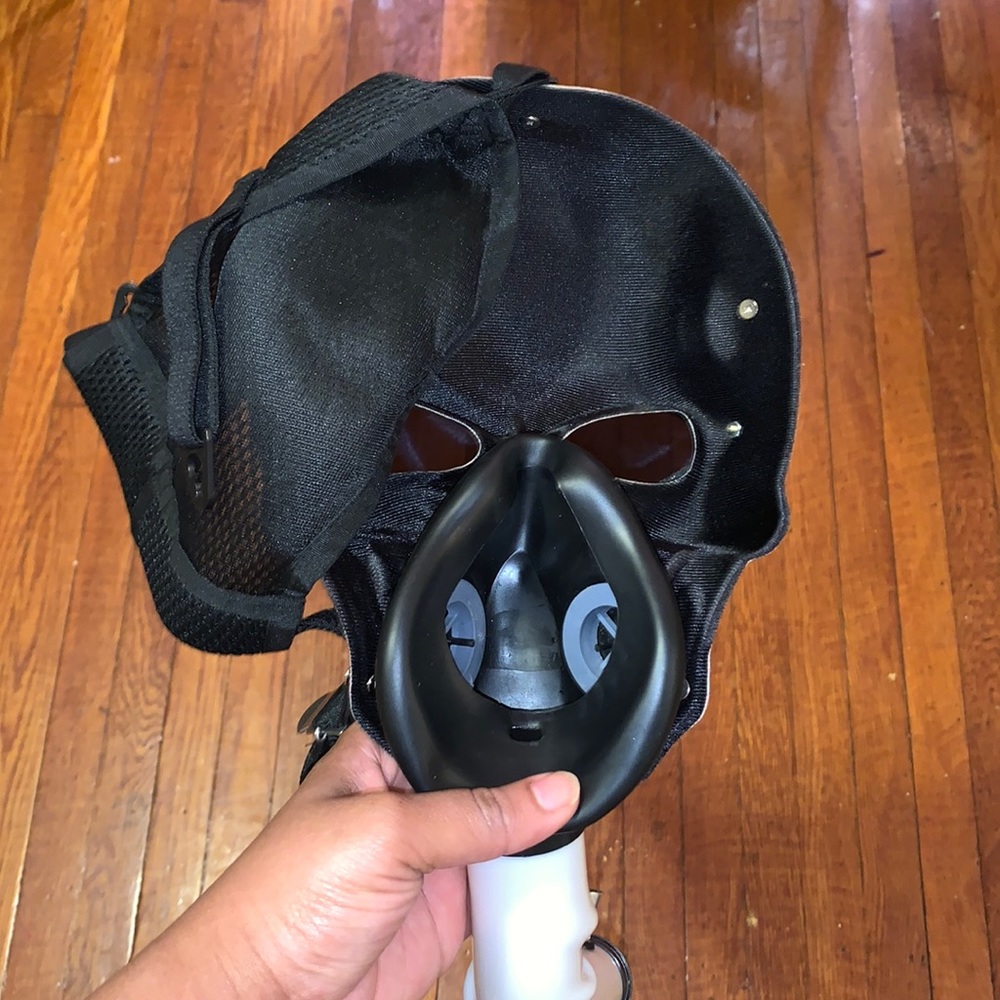 Gas Mask